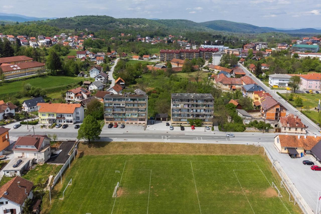 Studio Apartman Sirius Slunj Exterior foto